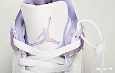 4 JORDAN RETRO SB - 0519